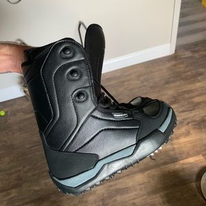 Rossignol snowboard boots